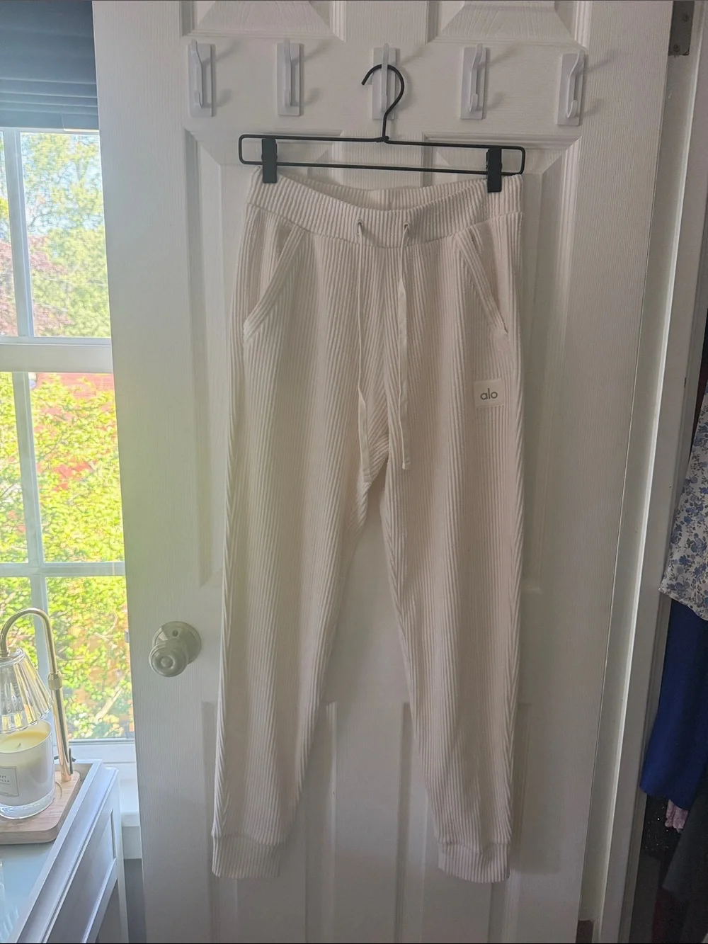 ALO Yoga Cream Ribbed Joggers with Drawstring Waist